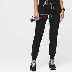 FIGS Zamora Jogger Scrub